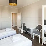 Executive 3 Bedroom By Your Freedom Appartement Warschau