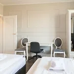 Executive 3 Bedroom By Your Freedom