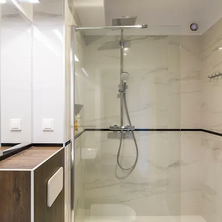 Διαμέρισμα Executive 3 Bedroom By Your Freedom *