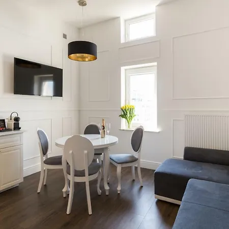 Executive 3 Bedroom By Your Freedom