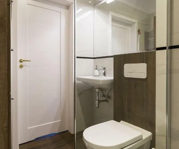 Executive 3 Bedroom By Your Freedom