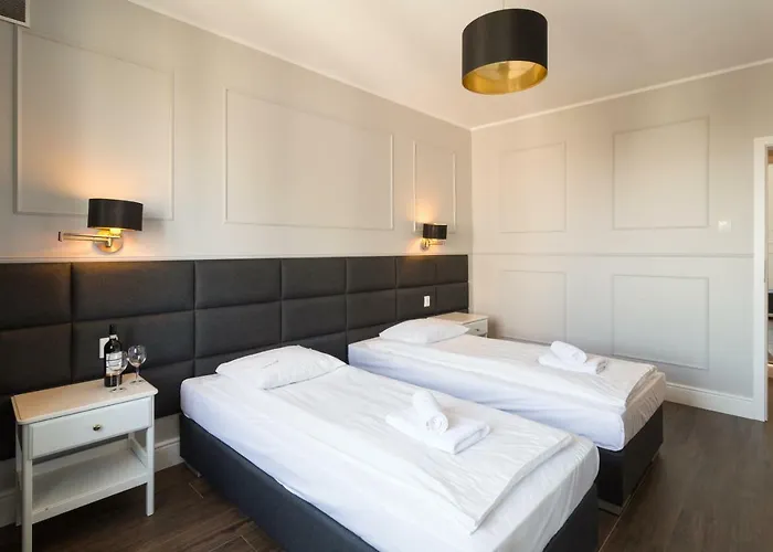 Executive 3 Bedroom By Your Freedom Varsó