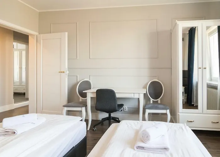 Executive 3 Bedroom By Your Freedom