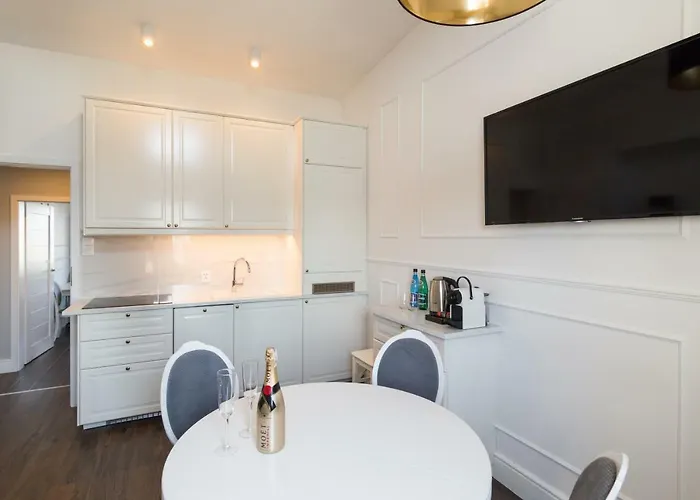 Executive 3 Bedroom By Your Freedom