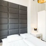 Executive 3 Bedroom By Your Freedom 公寓 华沙