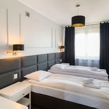 Executive 3 Bedroom By Your Freedom Lägenhet Warszawa