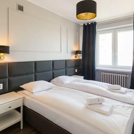 Lägenhet Executive 3 Bedroom By Your Freedom